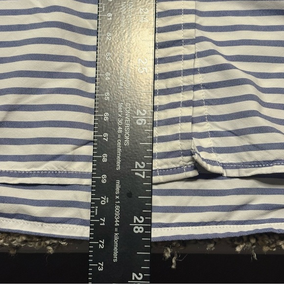 Vineyard Vines Women’s White and Blue Striped Shirt - Picture 9 of 16